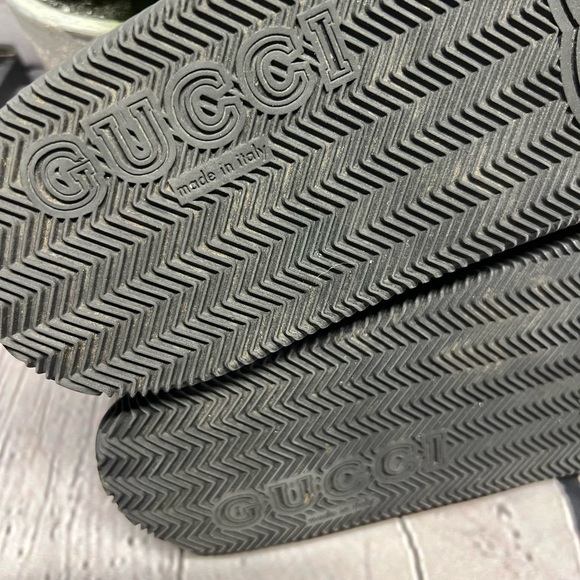 Gucci Rubber Slide Sandals With Web - Picture 10 of 12